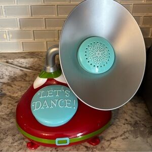 Hallmark Dance Like An Elf North Pole Interactive Musical Toy Christmas Holiday